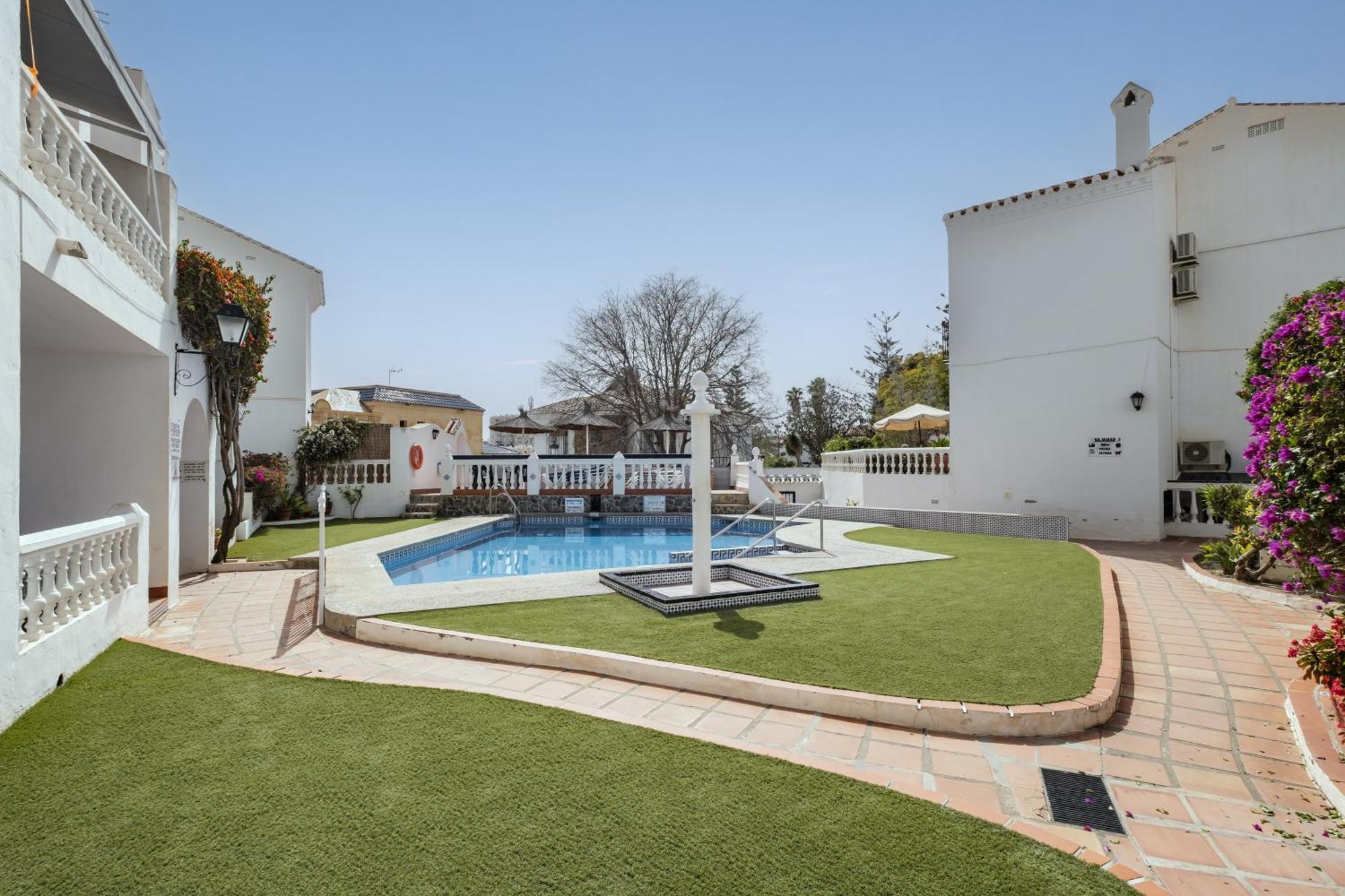 Bright Spacious 1 Bed Apartment Nerja Exteriér fotografie