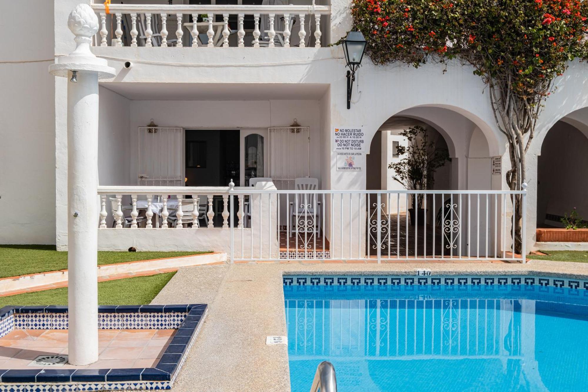 Bright Spacious 1 Bed Apartment Nerja Exteriér fotografie