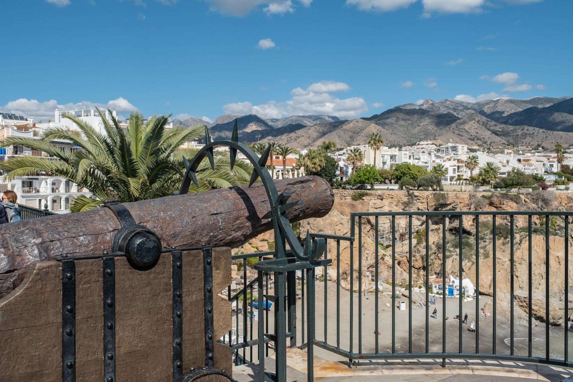 Bright Spacious 1 Bed Apartment Nerja Exteriér fotografie